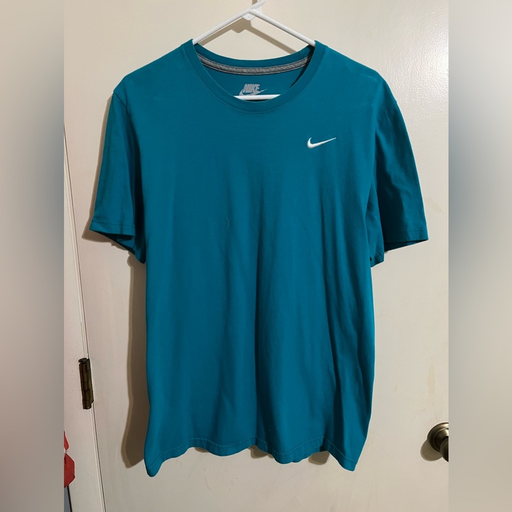 Nike Tee